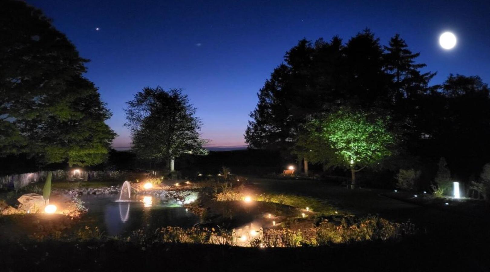 Komfort Ferienwohnungen Mit Wellness-Garten - Gaestehaus Am Bachlauf - Losheim Am See Bagian luar foto